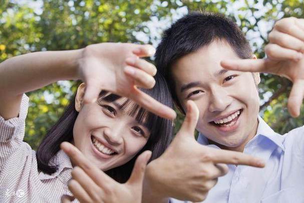 包生男孩电话-包生男孩电话：一个全新的沟通方式